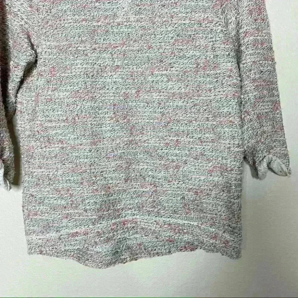 H&M Pink and White Sweater - Picture 6 of 6